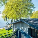 6 Person In Bjert-by Traum Bjert Strand