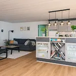 펜션 6 Person In Bjert-by Traum Bjert Strand