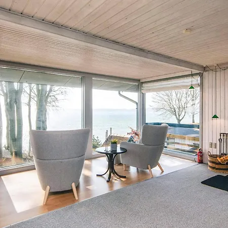 Semesterbostad 6 Person In Bjert-by Traum *