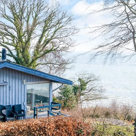 6 Person In Bjert-by Traum Semesterbostad Bjert Strand