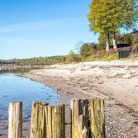 펜션 6 Person In Bjert-by Traum Bjert Strand